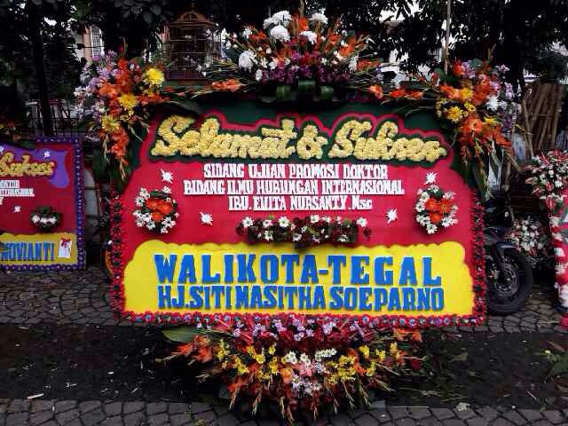 TOKO BUNGA BANDUNG, FLORIST BANDUNG, BUNGA PAPAN BANDUNG, TOKO BUNGA BANDUNG MURAH