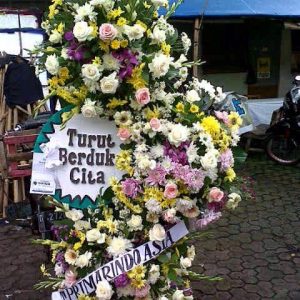 TOKO BUNGA BANDUNG, FLORIST BANDUNG, BUNGA PAPAN BANDUNG, TOKO BUNGA BANDUNG MURAH